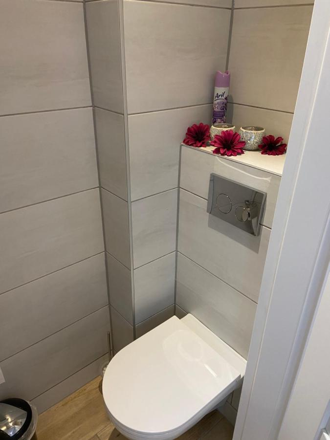 Apartament Centrum Chmielna 73C Varsóvia Exterior foto